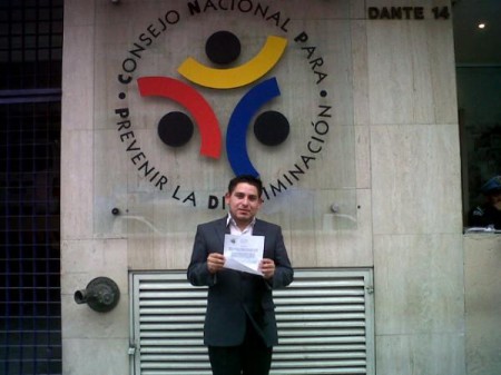 Ignacio Molina. Queja en Conapred.
