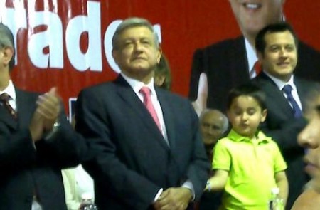AMLO.