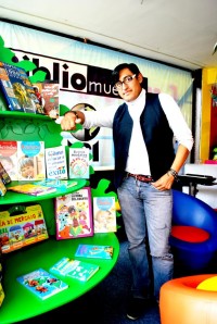 Julio Islas, cuantacuentos del Distrito Federal.