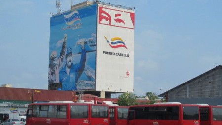 Los ojos de Chávez sobre Puerto Cabello.