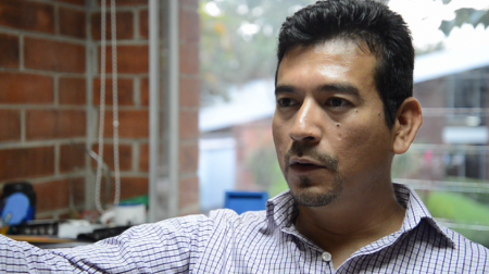 Jaime Rivas, investigador de la Red Jesuita con Migrantes en Centroamérica de la UCA El Salvador. Foto: Connectas