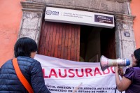 Clausura  4
