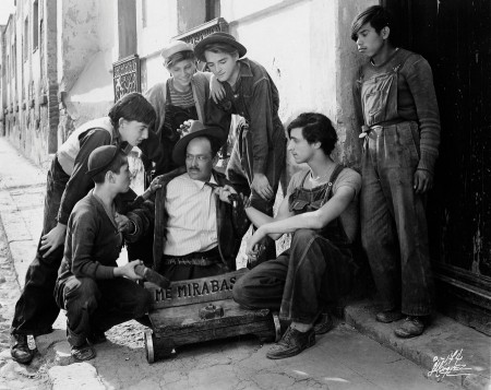 Fotograma de la película Los Olvidados