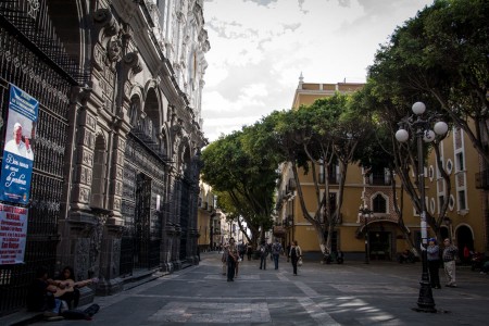 La plazuela de la Iglesia de La Compañía, una de las nuevas áreas verdes según Antonio Gali Fayad. Foto: Marlene Martínez