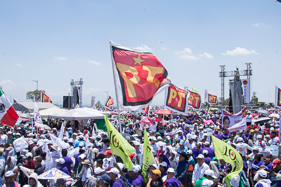 Cierre de campaña Barbosa 16