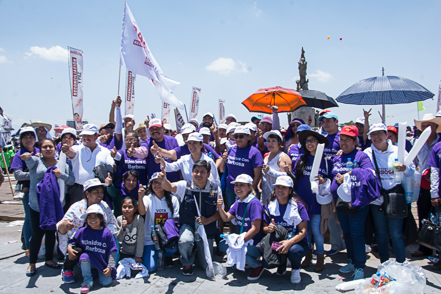Cierre de campaña Barbosa 19