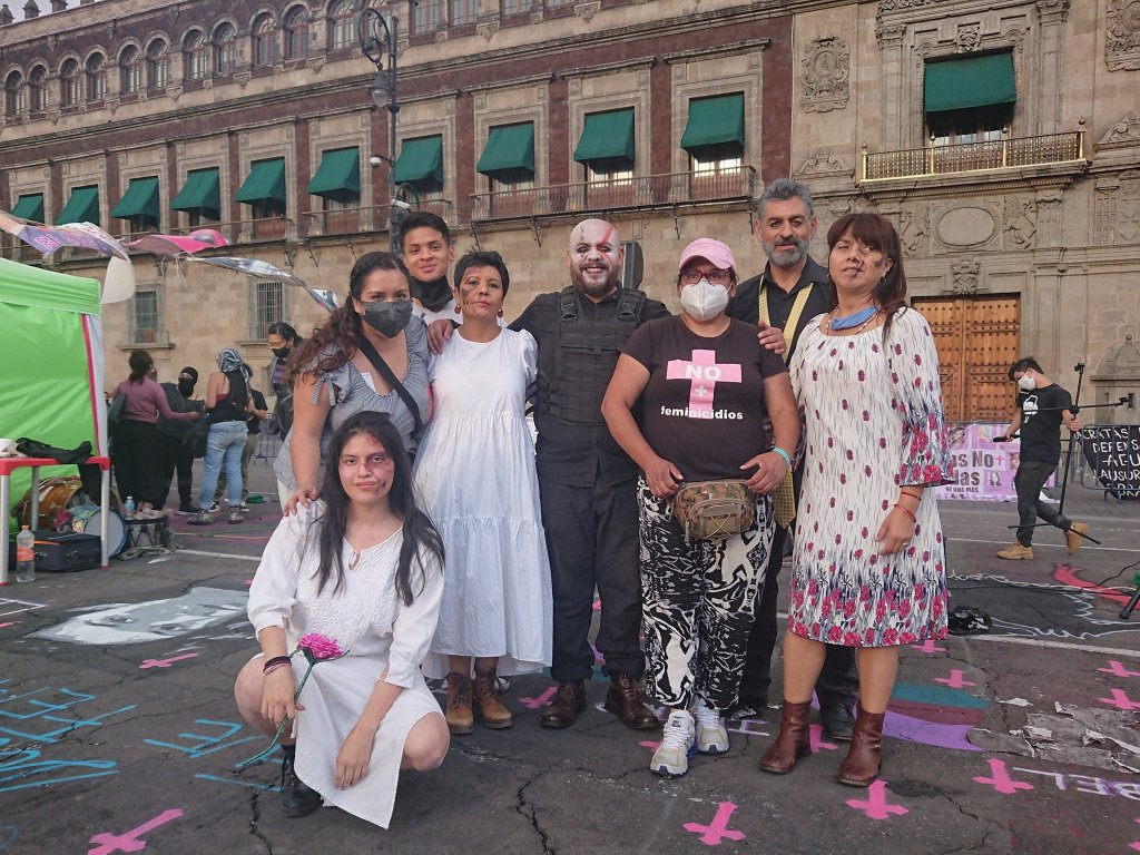 Platón de Familias de Feminicidio
