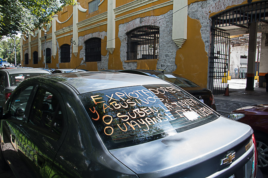 Choferes de apps en Puebla protestan