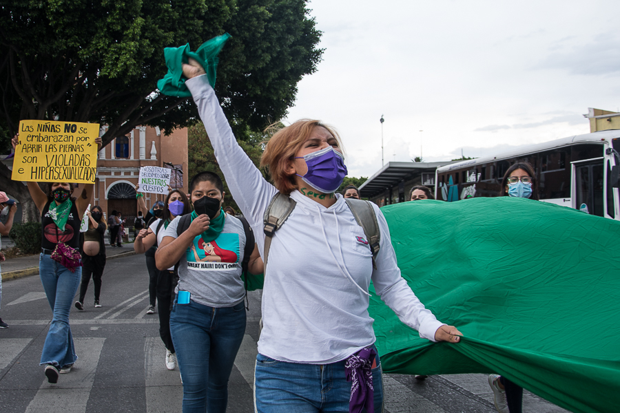 Feministas marcharon este fin de semana por la interrupción legal del embarazo