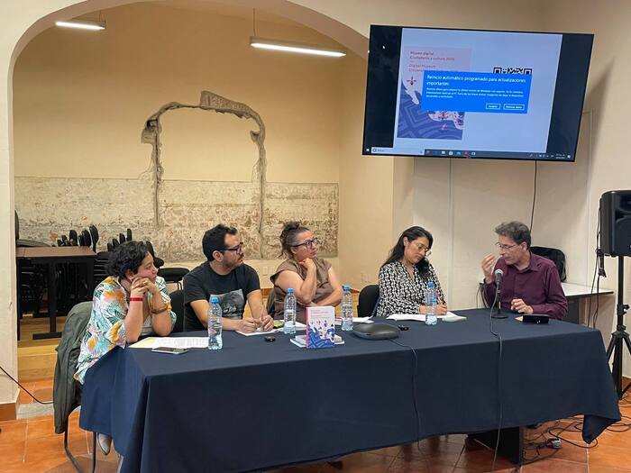 Hablando de museos y traiciones