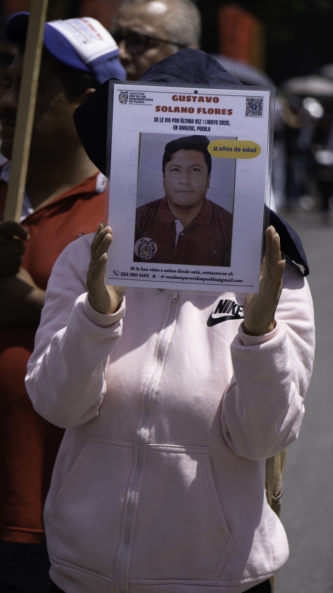 Marcha del colectivo Voz de los Desaparecidos en Puebla, por las personas desaparecidas. Día Internacional de las Víctimas de Desapariciones Forzadas. 30 de agosto 2025. Foto: Marlene Martínez