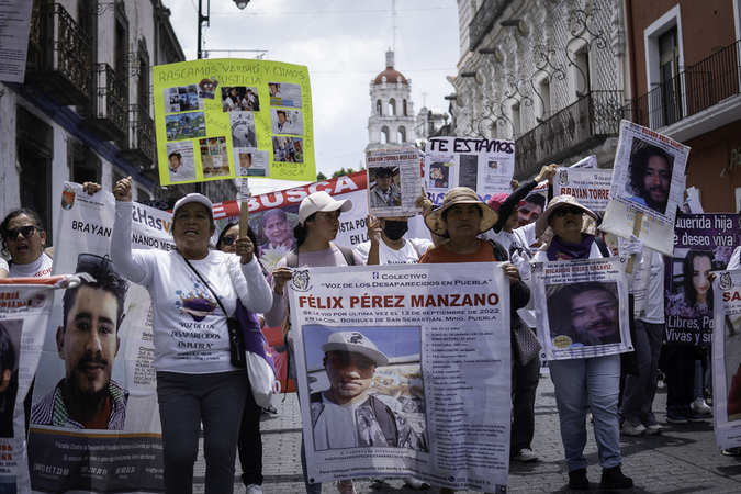 Marcha del colectivo Voz de los Desaparecidos en Puebla, por las personas desaparecidas. Día Internacional de las Víctimas de Desapariciones Forzadas. 30 de agosto 2025. Foto: Marlene Martínez